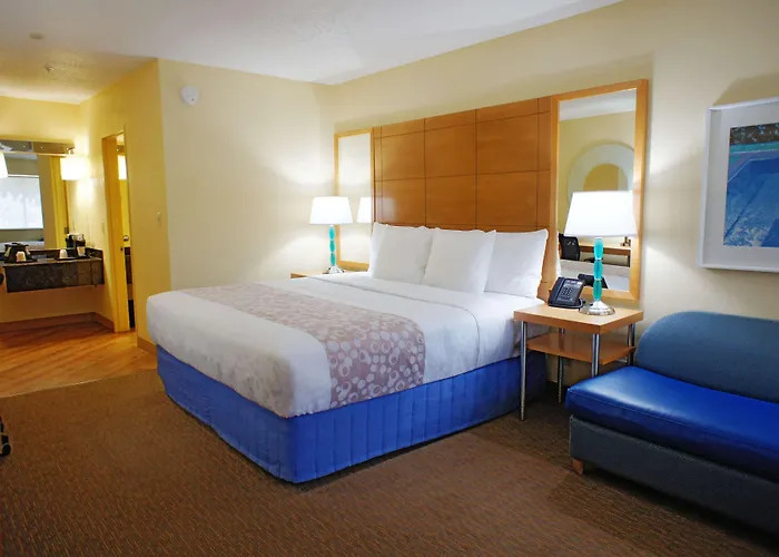 La Quinta By Wyndham Fort Lauderdale Pompano Beach