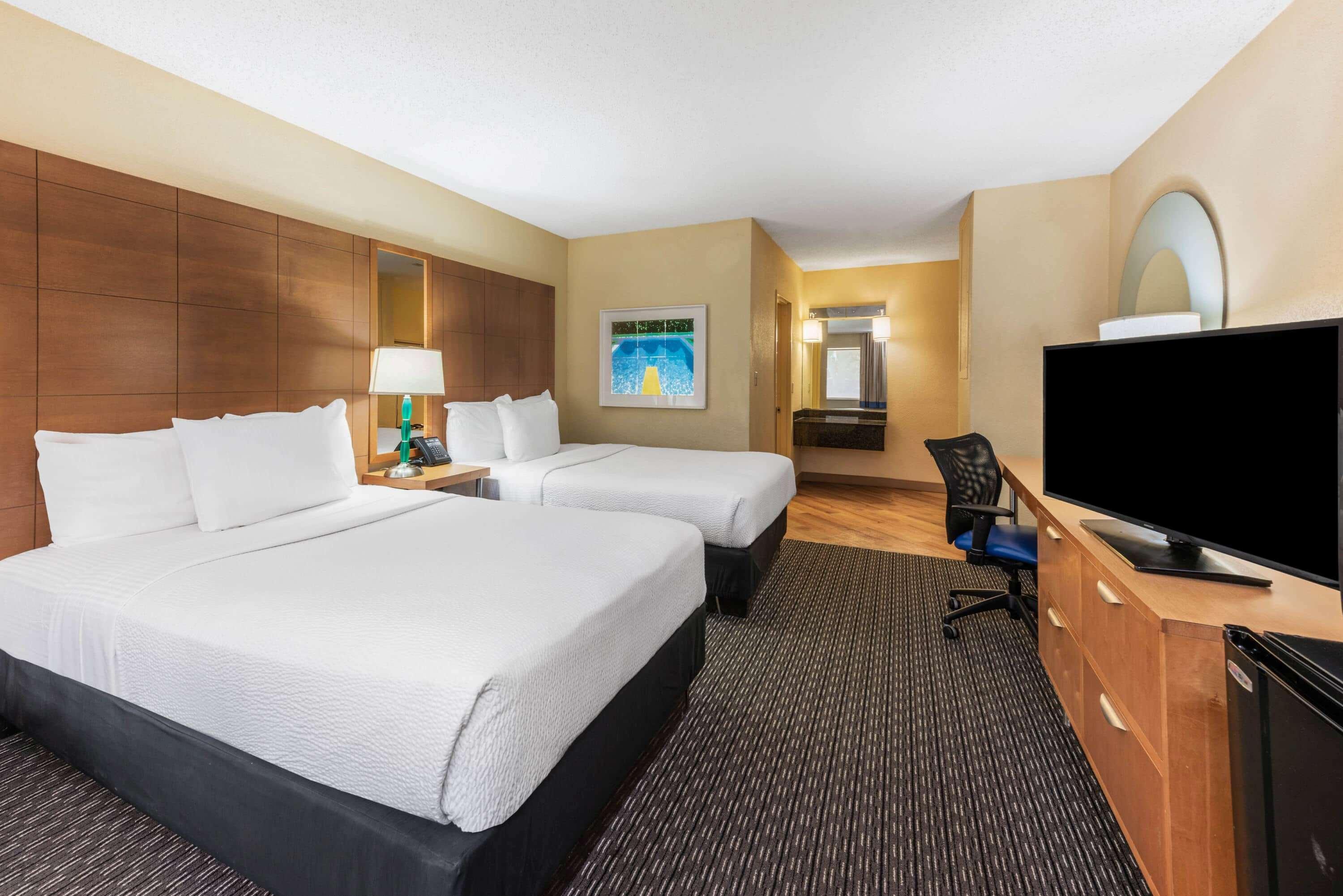 Hotel La Quinta By Wyndham Pompano Beach 3*